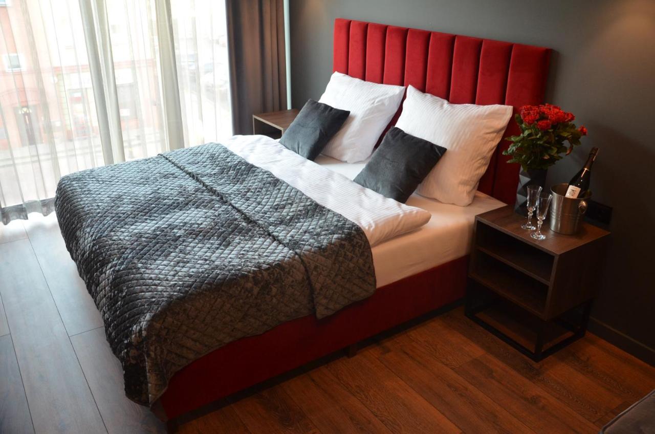 Aparts Hotel Radom Bagian luar foto
