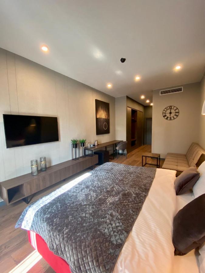 Aparts Hotel Radom Bagian luar foto